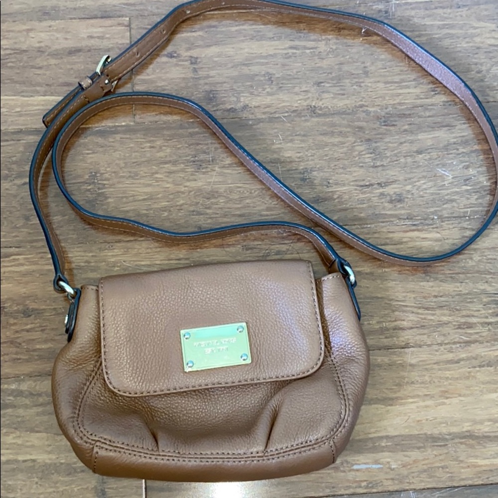 Michael Kors crossbody